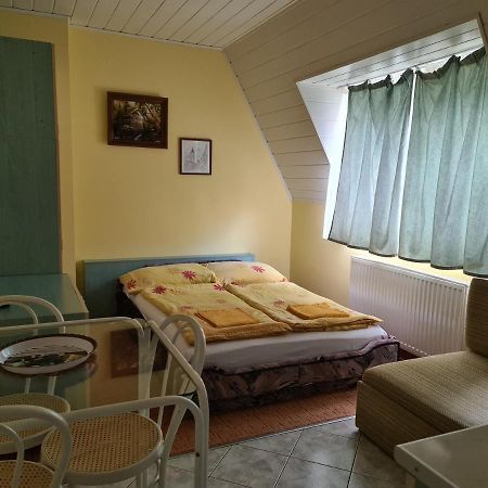 Апартаменты Richie Ii. Apartman Шиофок Экстерьер фото