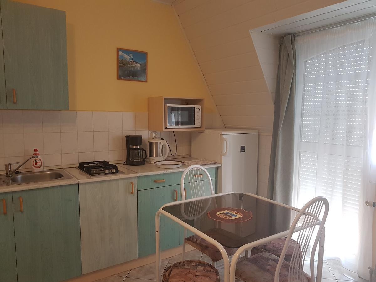 Апартаменты Richie Ii. Apartman Шиофок Экстерьер фото